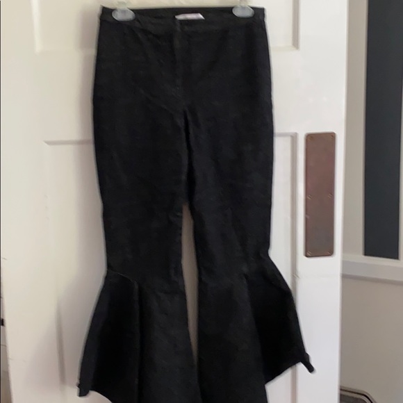 Black Denim tulip flare jeans - Picture 1 of 4
